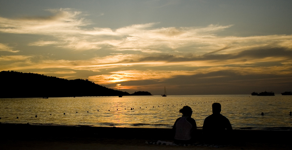 Photography by Fairfax2005 for DesignCrowd (Community Contests) | Design #9009927