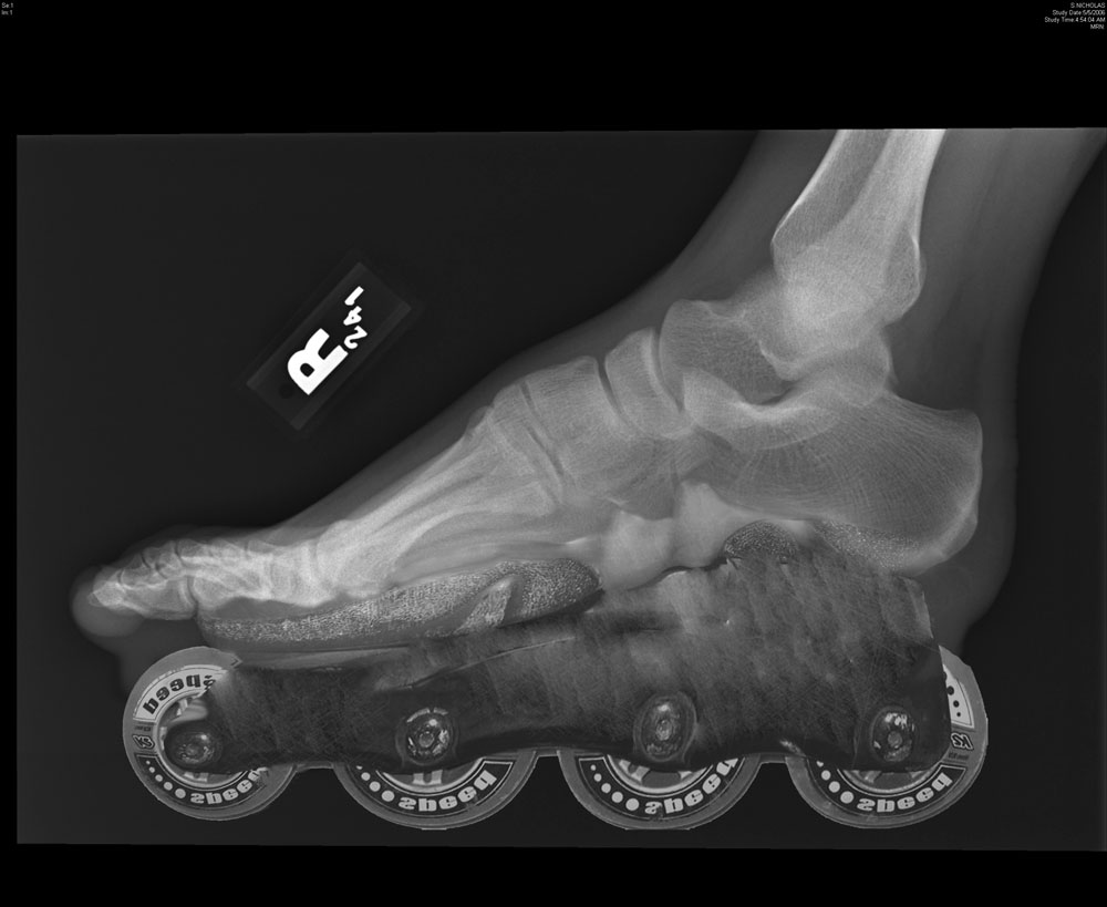 Design Photoshop par TheBrok pour DesignCrowd (Community Contests) | Design #9010347