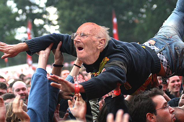 Photoshop Design by Qofcheez for DesignCrowd (Community Contests) | Design #9001841