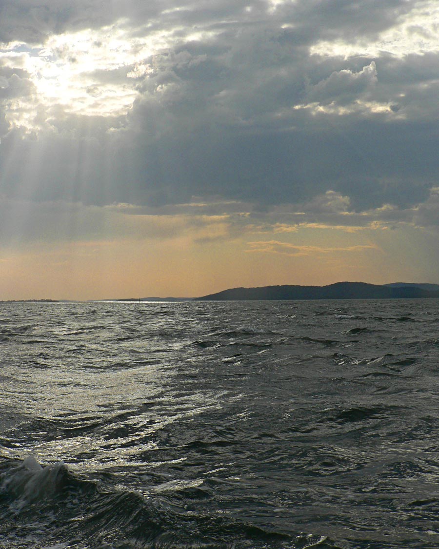 Photography by gymp93 for DesignCrowd (Community Contests) | Design #8998472