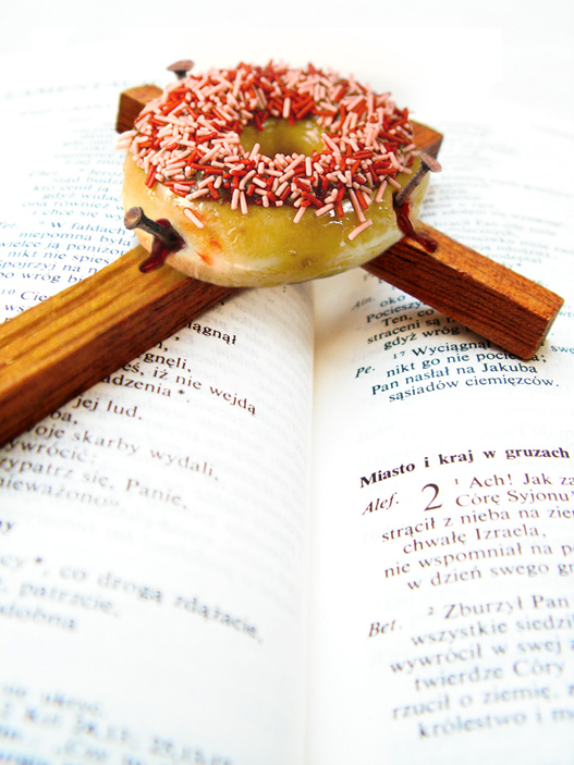 Design Photoshop par endingswithaz pour DesignCrowd (Community Contests) | Design #8998925