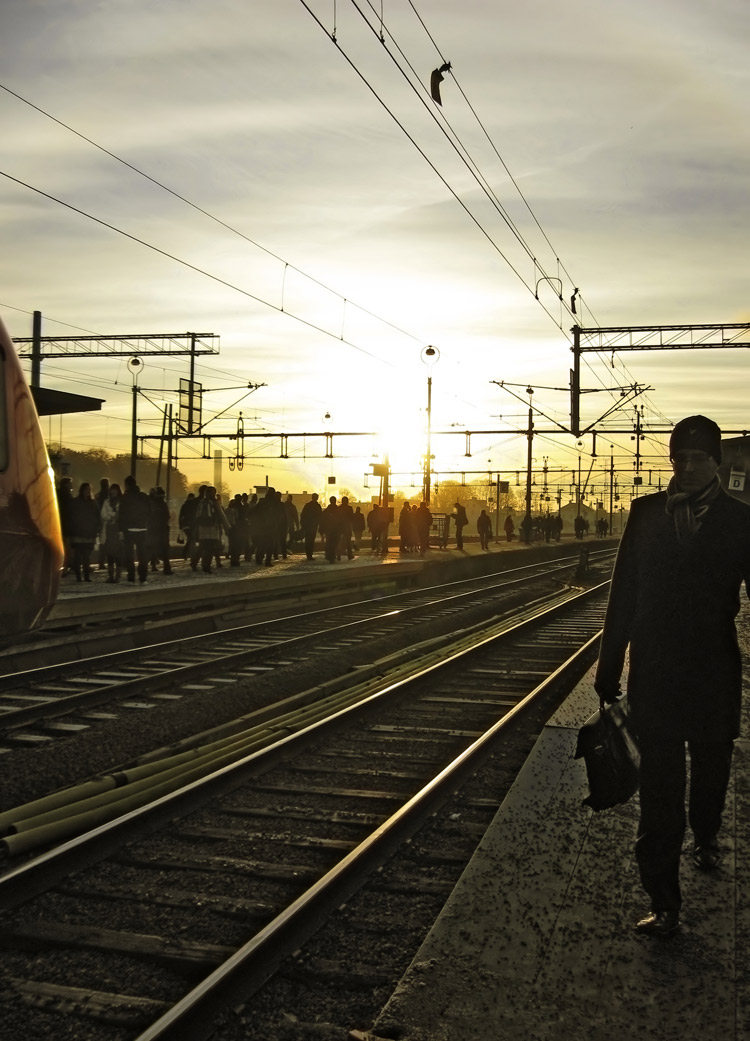 Photography by ManFromSun for DesignCrowd (Community Contests) | Design #8990445