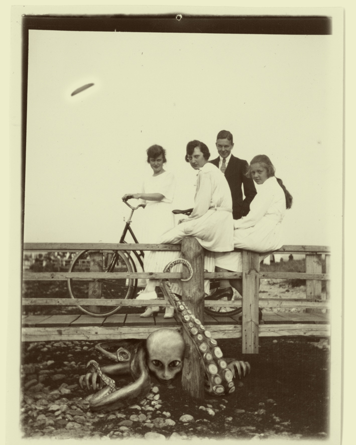 Photoshop Design by straaz for DesignCrowd (Community Contests) | Design #8994955