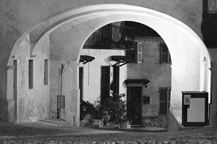 Photography by ercolano for DesignCrowd (Community Contests) | Design #8989248