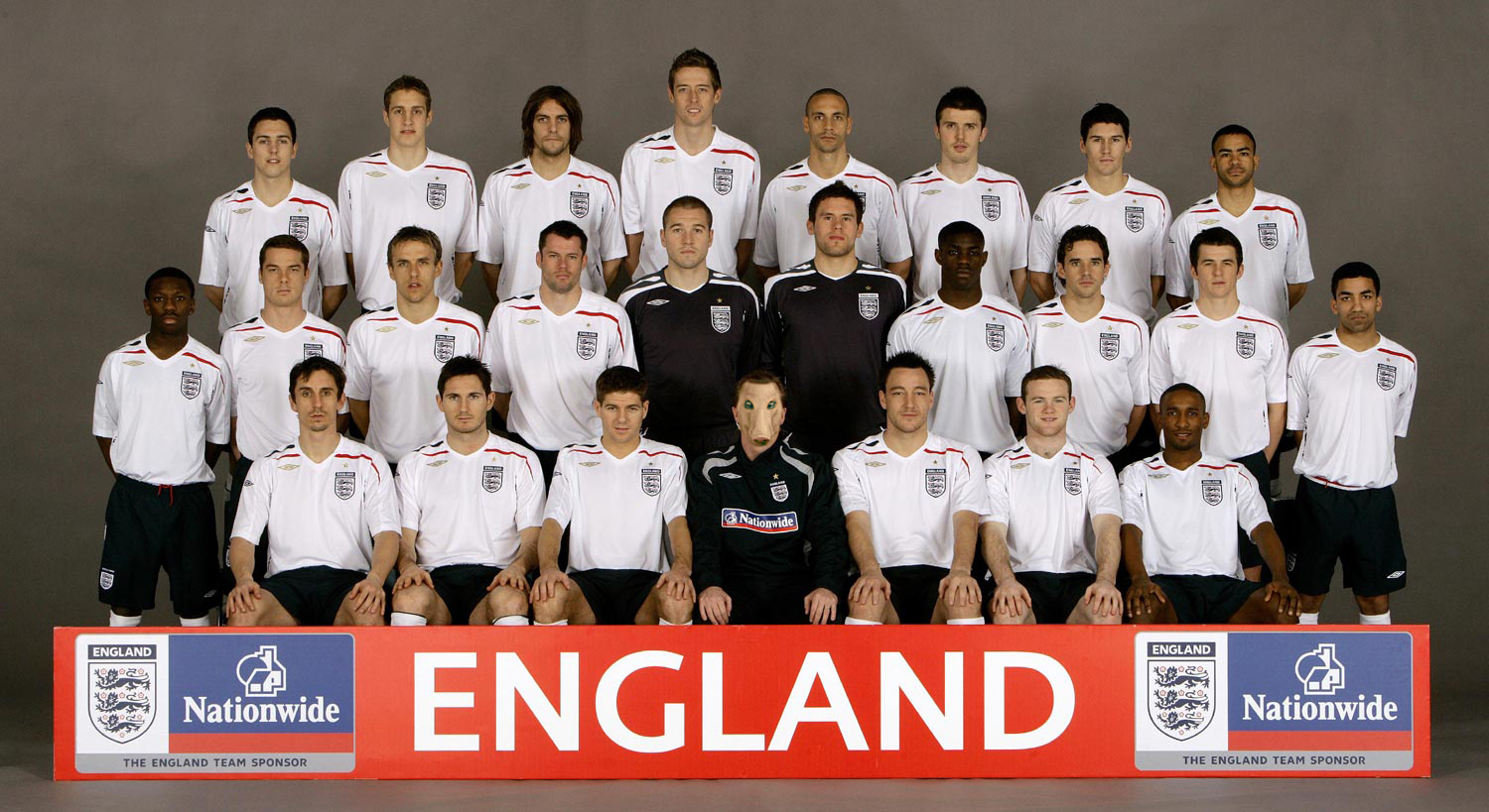 Diseño de Photoshop por tehapoc para DesignCrowd (Community Contests) | Diseño #8991162