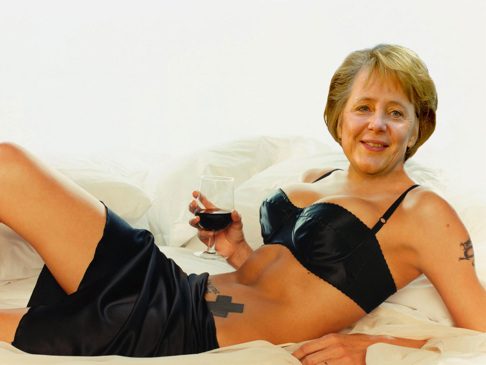 Photoshop Design by underworth for DesignCrowd (Community Contests) | Design #8988840