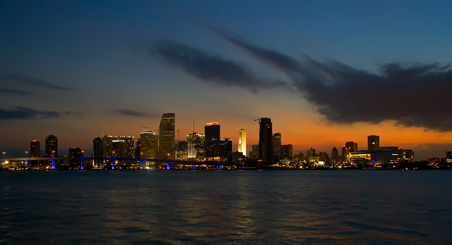 Fotografía por DozerLYP para DesignCrowd (Community Contests) | Diseño #8985518