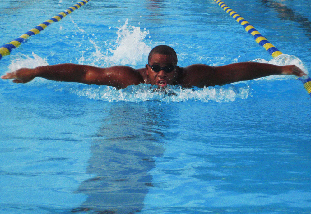 Fotografie von hollistereagle8 für DesignCrowd (Community Contests) | Design #8986559