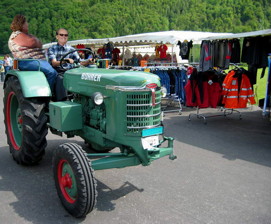 Photoshop Design by underworth for DesignCrowd (Community Contests) | Design #8986990