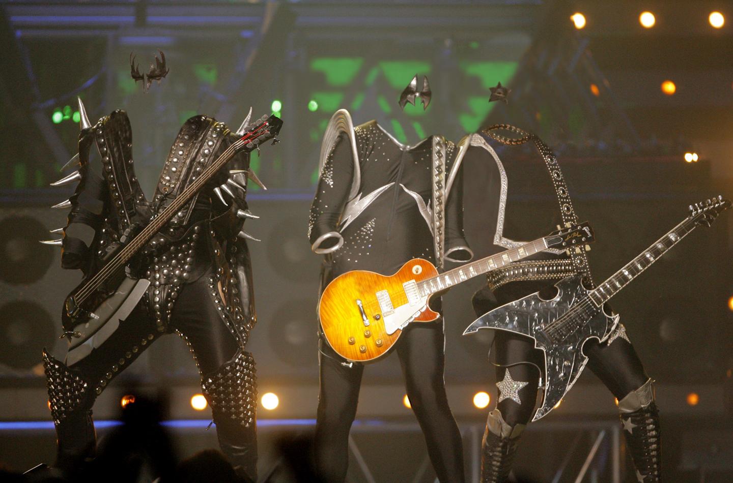 Photoshop Design by SteveDig for DesignCrowd (Community Contests) | Design #8979800