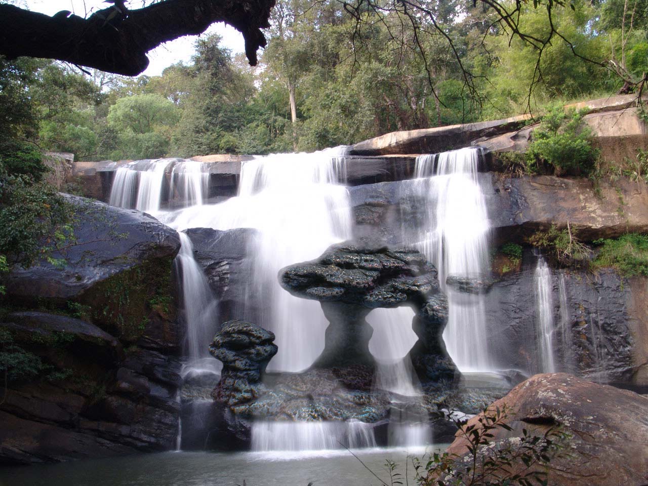 Photoshop-Design von jimmytwoshoes für DesignCrowd (Community Contests) | Design #8974322