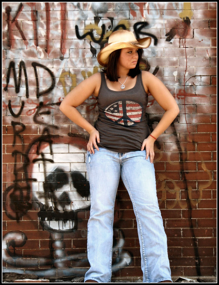 Photography by Suziecuchon for DesignCrowd (Community Contests) | Design #8973367