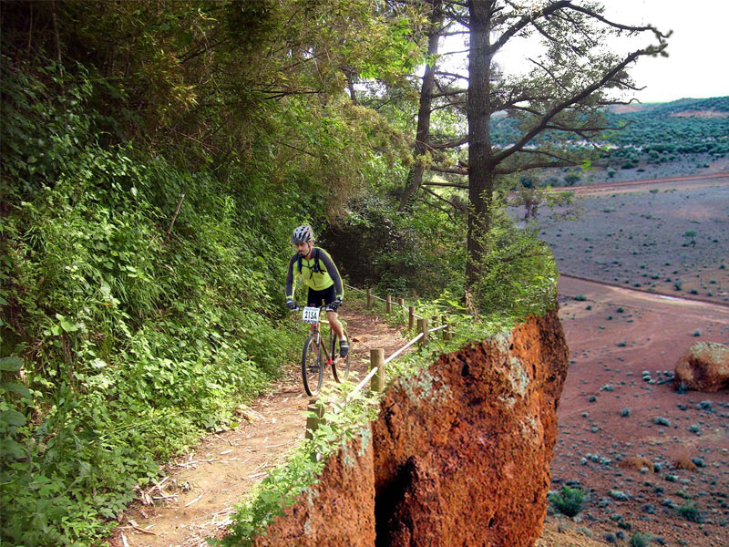 Design Photoshop par hetster pour DesignCrowd (Community Contests) | Design #8972497