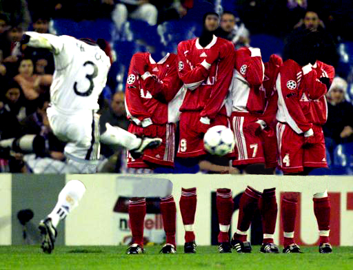 Design Photoshop par chekobain pour DesignCrowd (Community Contests) | Design #8973806