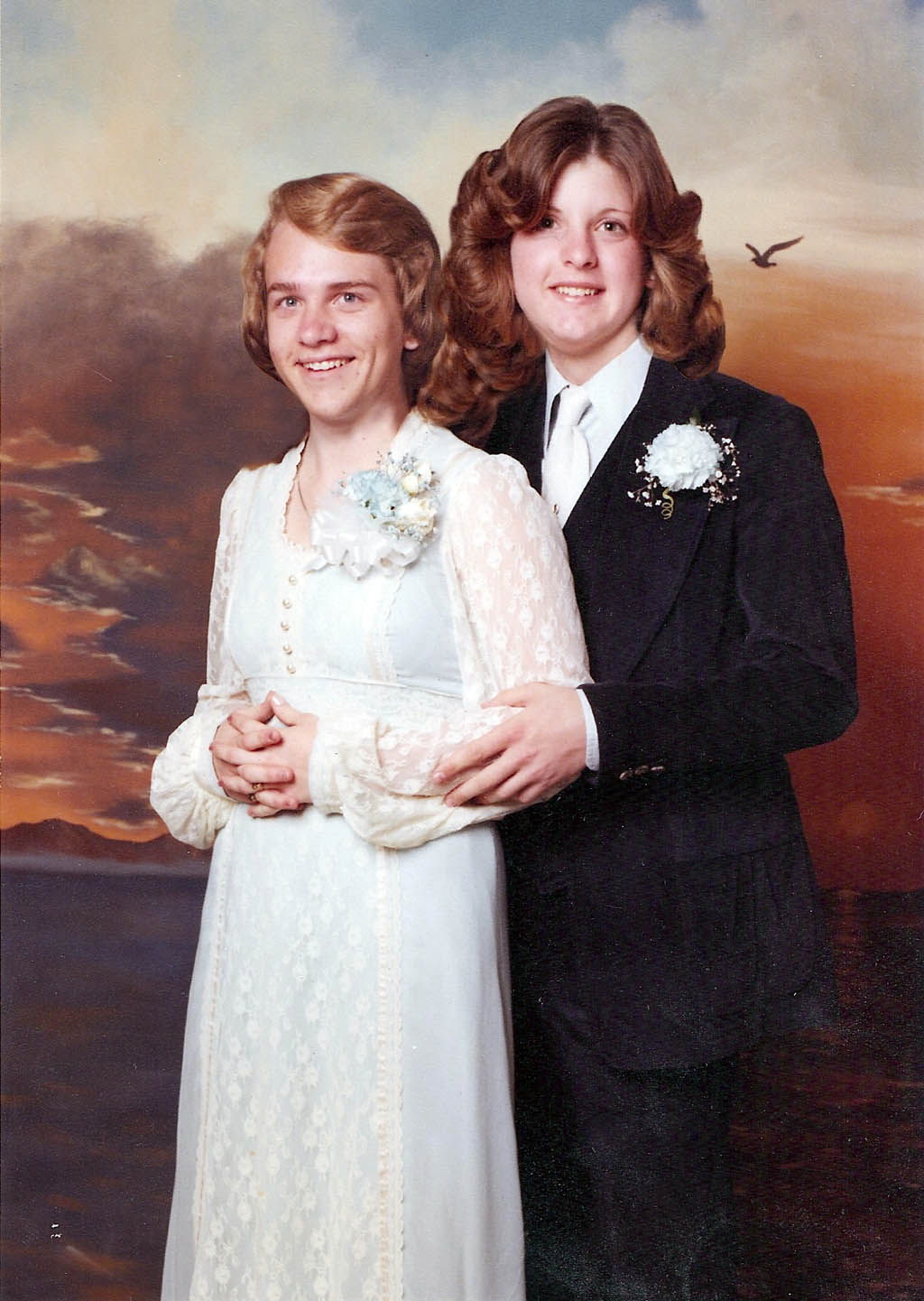 This photoshop contest is now closed 