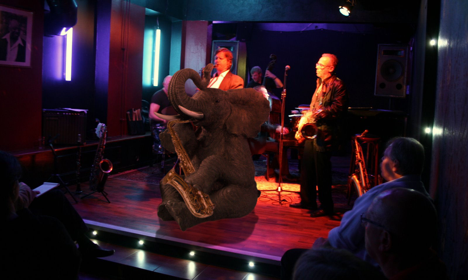 Diseño de Photoshop por gilld8 para DesignCrowd (Community Contests) | Diseño #8971260