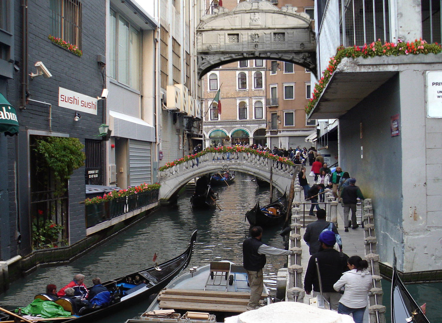 Photoshop Design by indiansarika for DesignCrowd (Community Contests) | Design #8967186