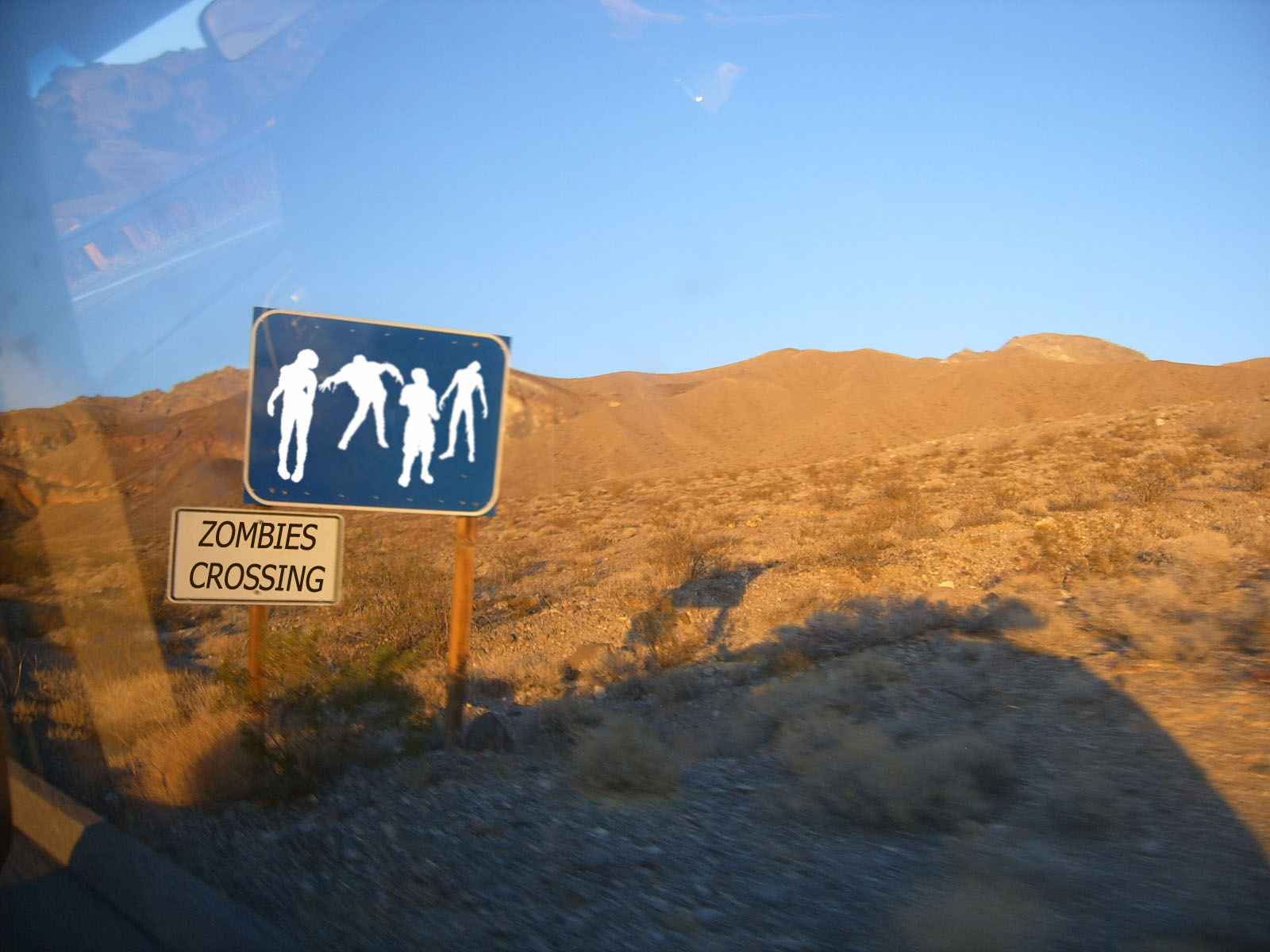 Design Photoshop par ChainsawCharlie pour DesignCrowd (Community Contests) | Design #8964414