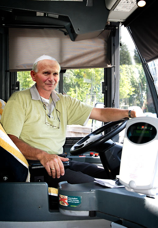 Photoshop Design by beveha for DesignCrowd (Community Contests) | Design #8962173