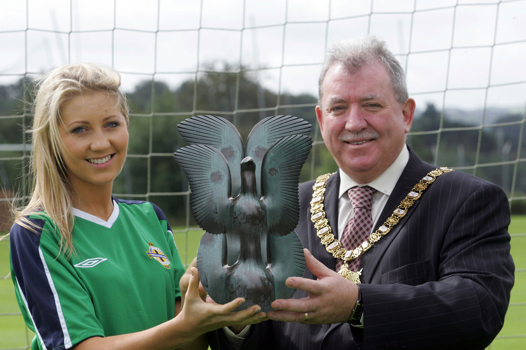 Diseño de Photoshop por richardsonlk para DesignCrowd (Community Contests) | Diseño #8962764