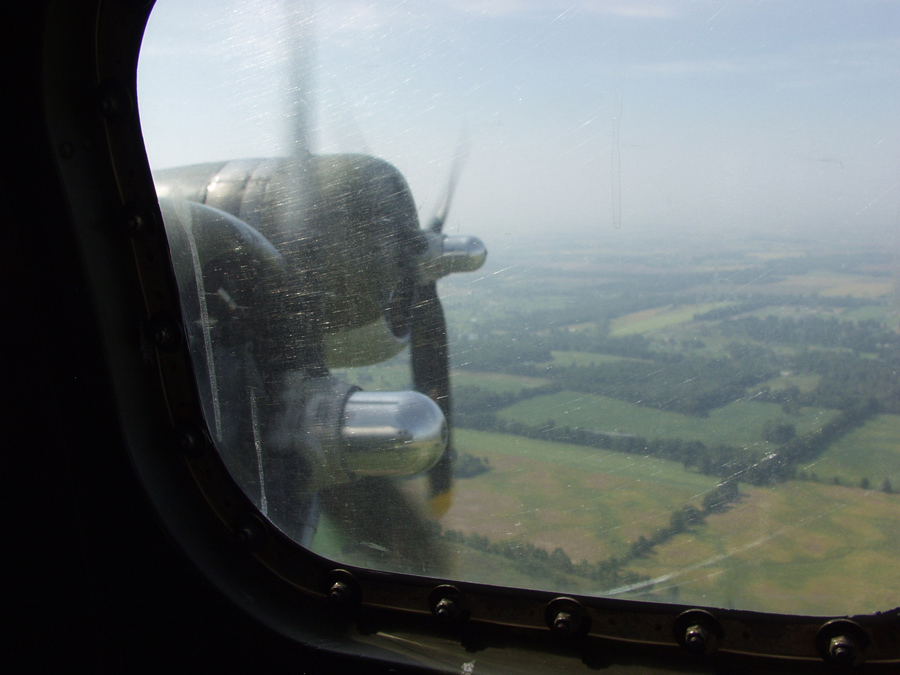 Fotografie von ama168 für DesignCrowd (Community Contests) | Design #8960388