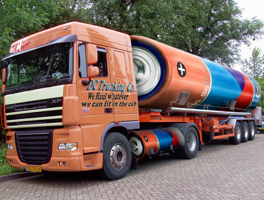 Design Photoshop par aards2 pour DesignCrowd (Community Contests) | Design #8960034