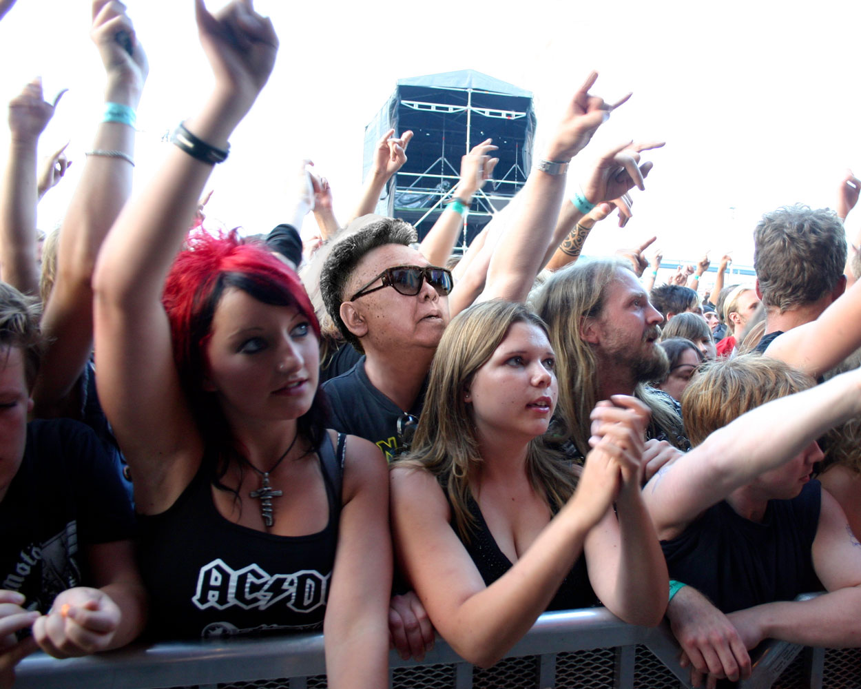 Photoshop Design by Onepixel for DesignCrowd (Community Contests) | Design #8953874