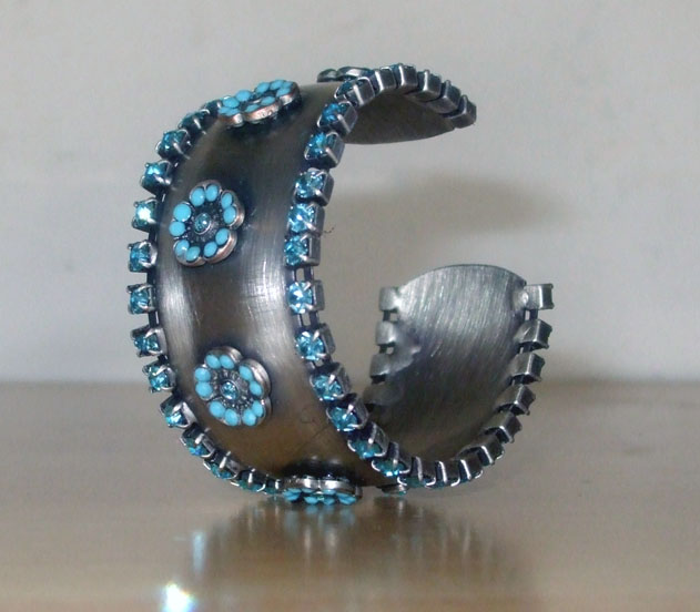 Photographie par Galit109 pour DesignCrowd (Community Contests) | Design #8957572