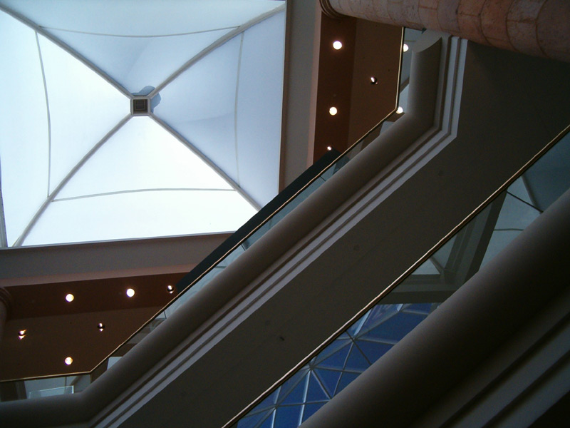 Photography by Ivor121 for DesignCrowd (Community Contests) | Design #8958556