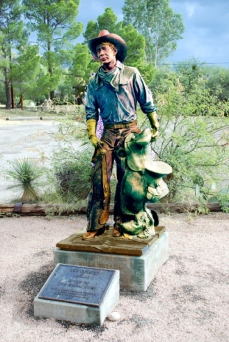 Photoshop Design by wonet123 for DesignCrowd (Community Contests) | Design #8957585