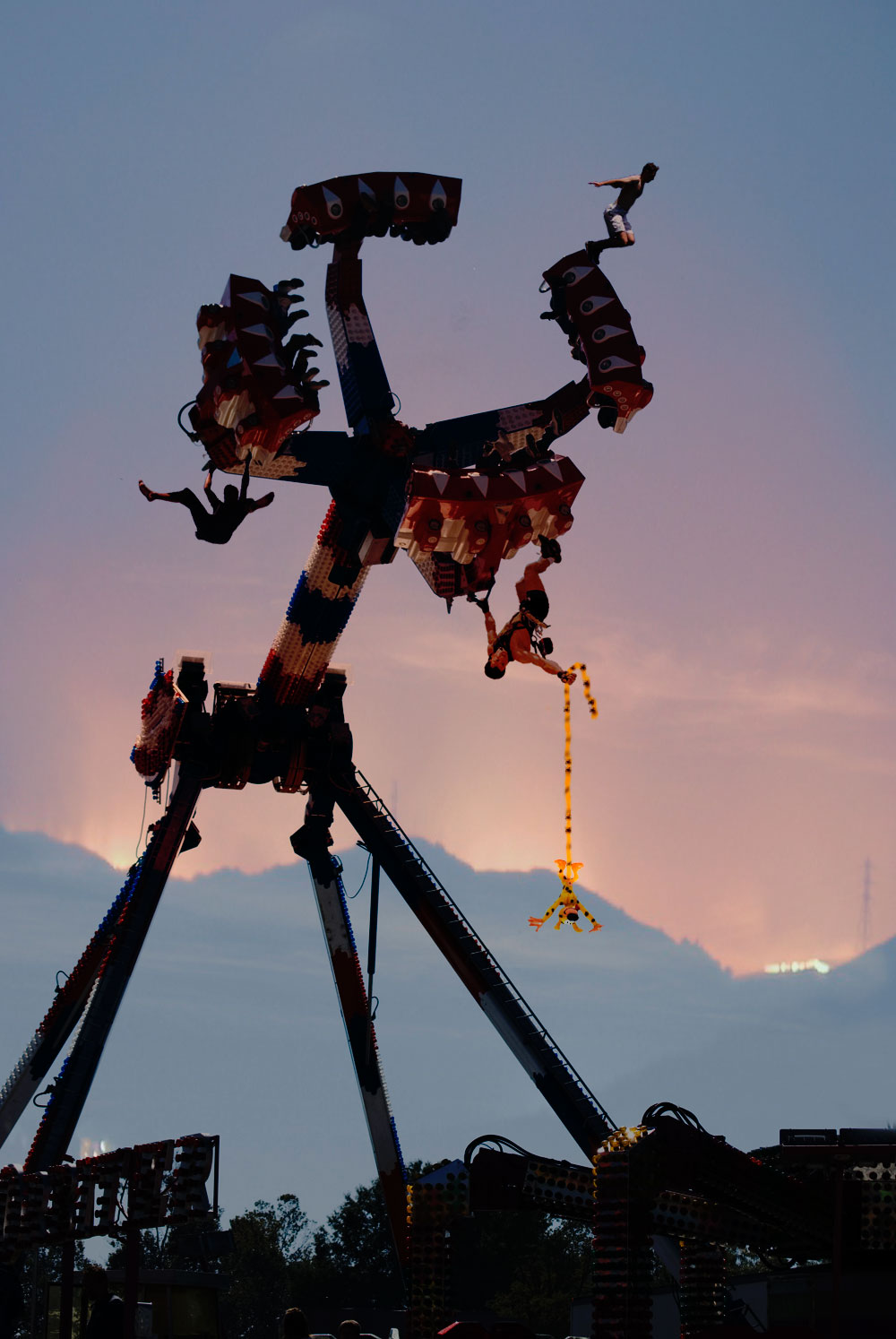 Diseño de Photoshop por phoneymoon para DesignCrowd (Community Contests) | Diseño #8958090