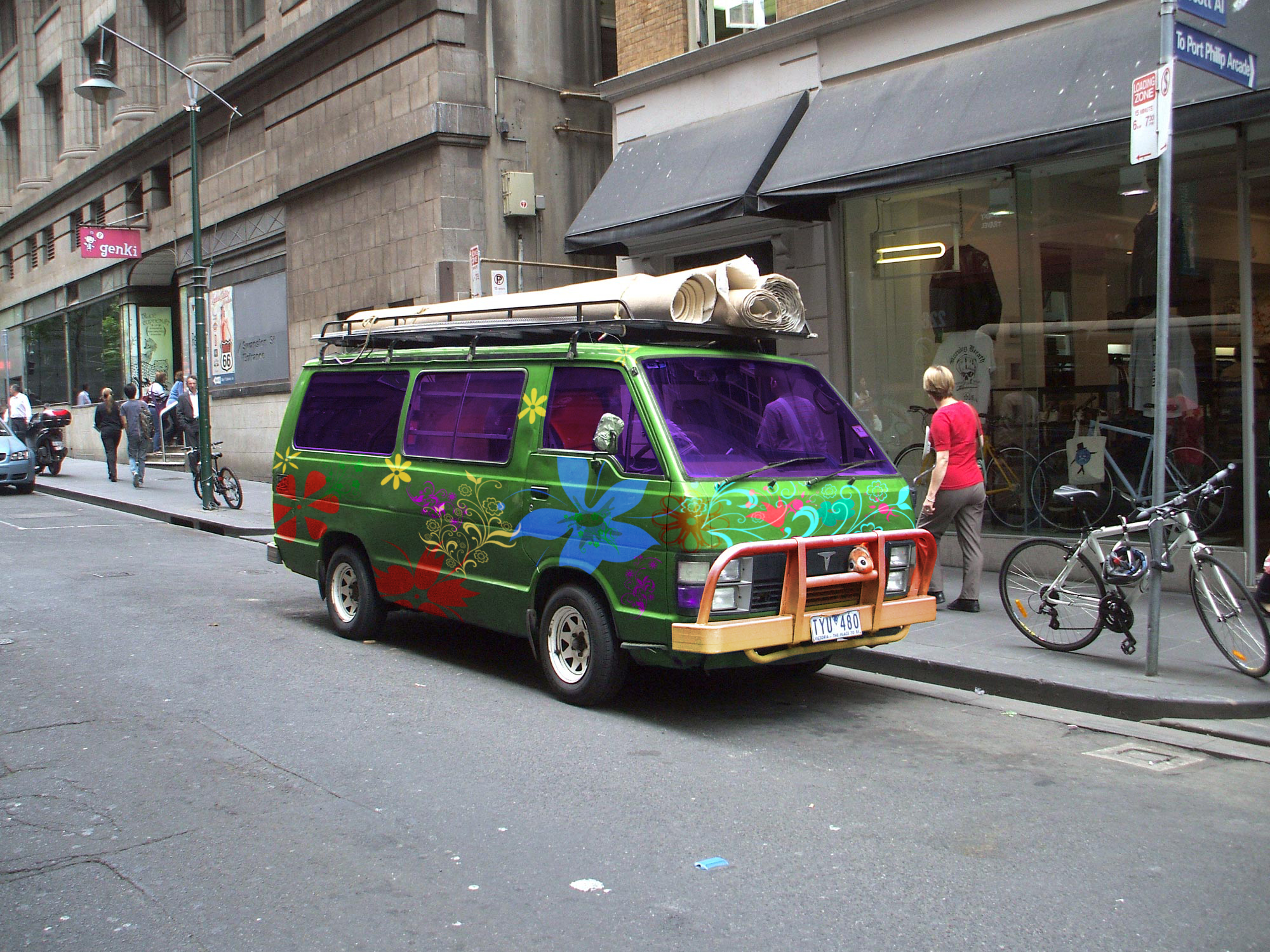 Design Photoshop par Luigio pour DesignCrowd (Community Contests) | Design #8954398