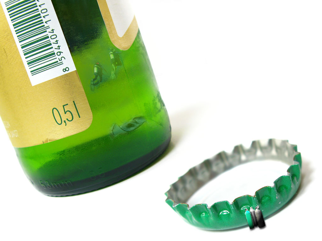 Design Photoshop par buckshotlafunk pour DesignCrowd (Community Contests) | Design #8958128