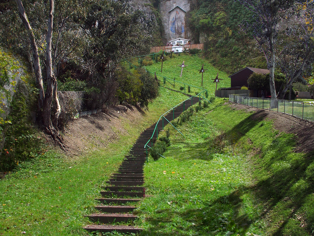 Photoshop Design by mrAndree for DesignCrowd (Community Contests) | Design #8958505