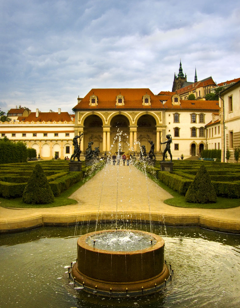 Fotografía por RyuuKoori para DesignCrowd (Community Contests) | Diseño #8948241