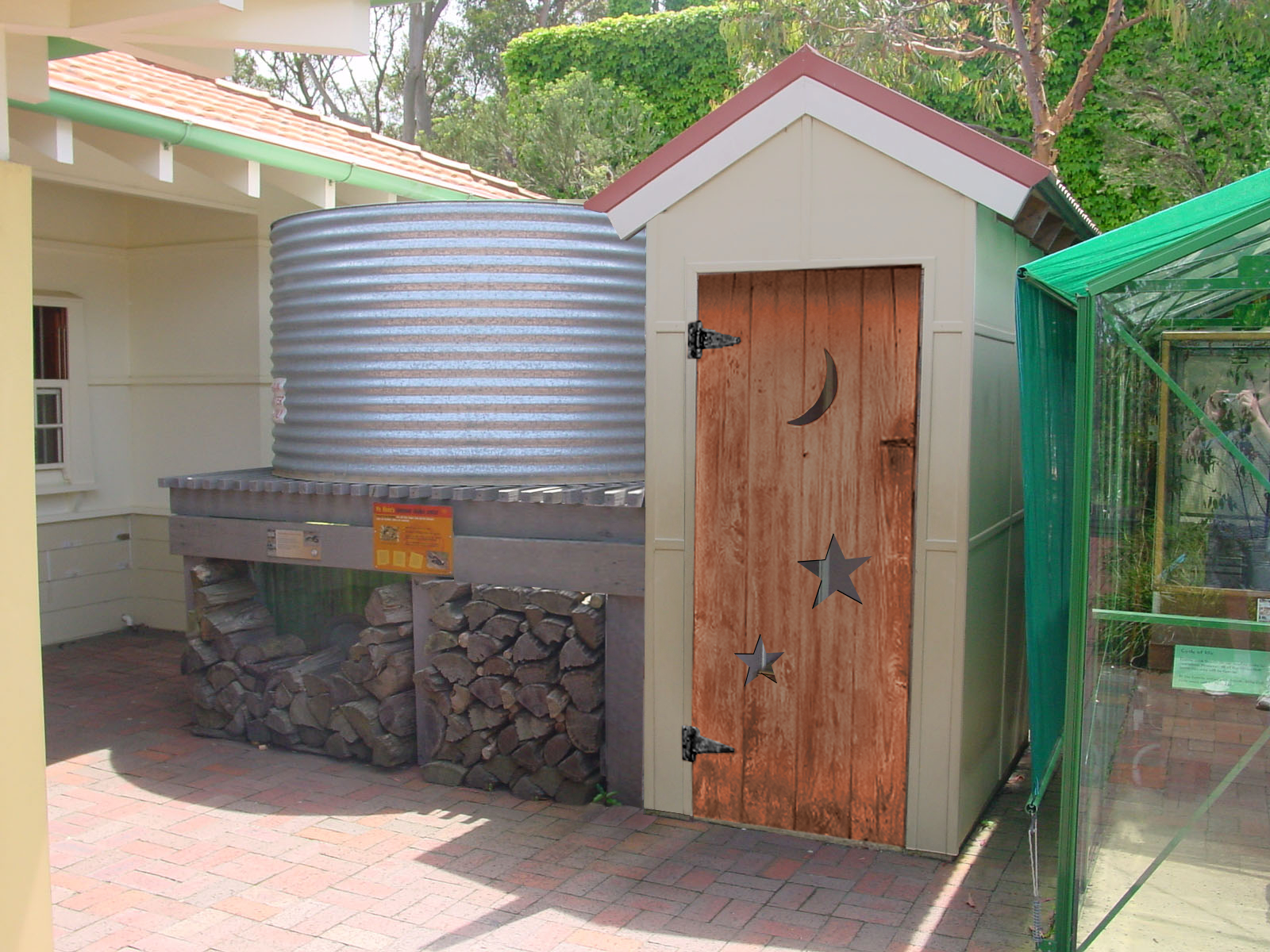 Design Photoshop par GutsAndGlory pour DesignCrowd (Community Contests) | Design #8952630