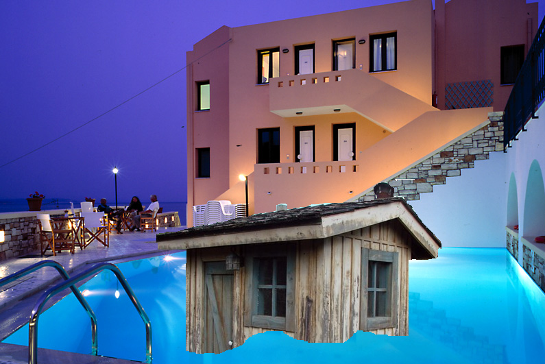 Design Photoshop par MarekObarma pour DesignCrowd (Community Contests) | Design #8949259