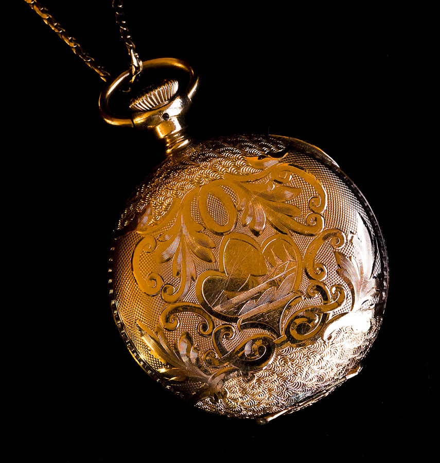 Photography by suram8456 for DesignCrowd (Community Contests) | Design #8947370