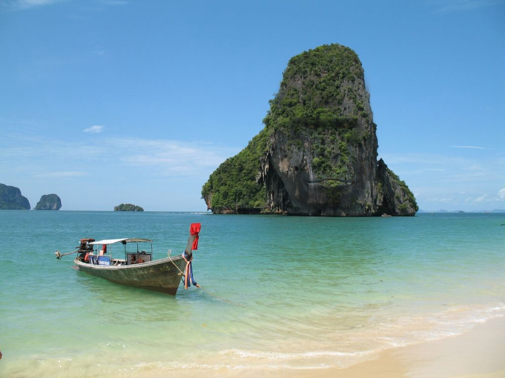 Photoshop Design by Larssonpsd for DesignCrowd (Community Contests) | Design #8940644