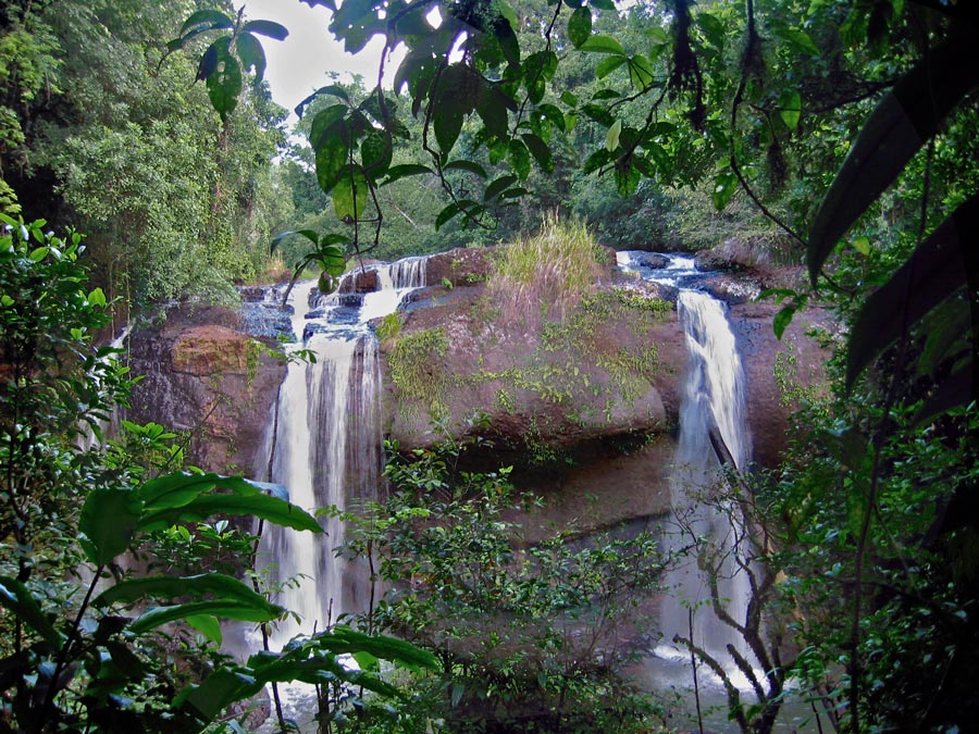 Design Photoshop par snakebit pour DesignCrowd (Community Contests) | Design #8940734