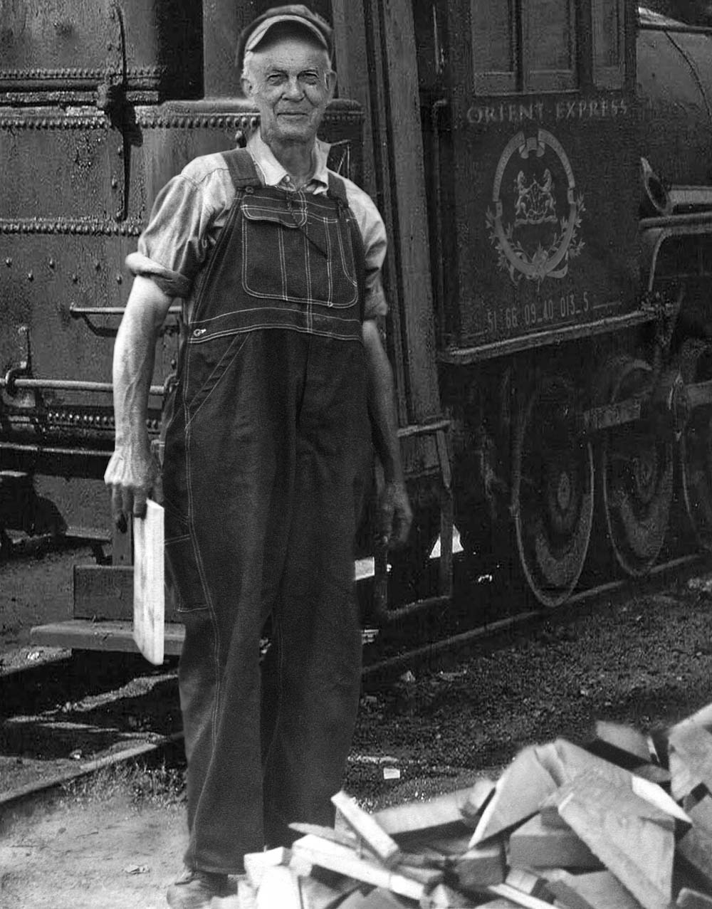 Photoshop Design by urnmns for DesignCrowd (Community Contests) | Design #8942115