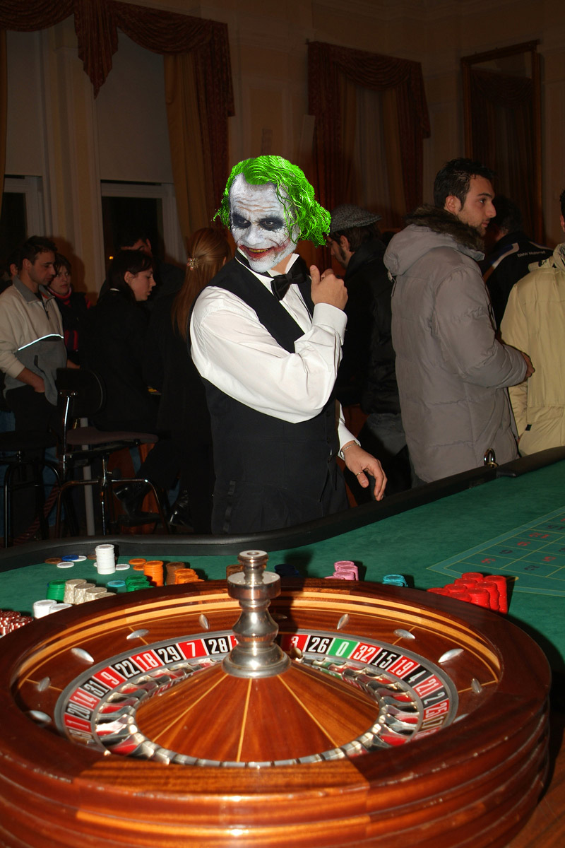 Design Photoshop par MrGert pour DesignCrowd (Community Contests) | Design #8941237