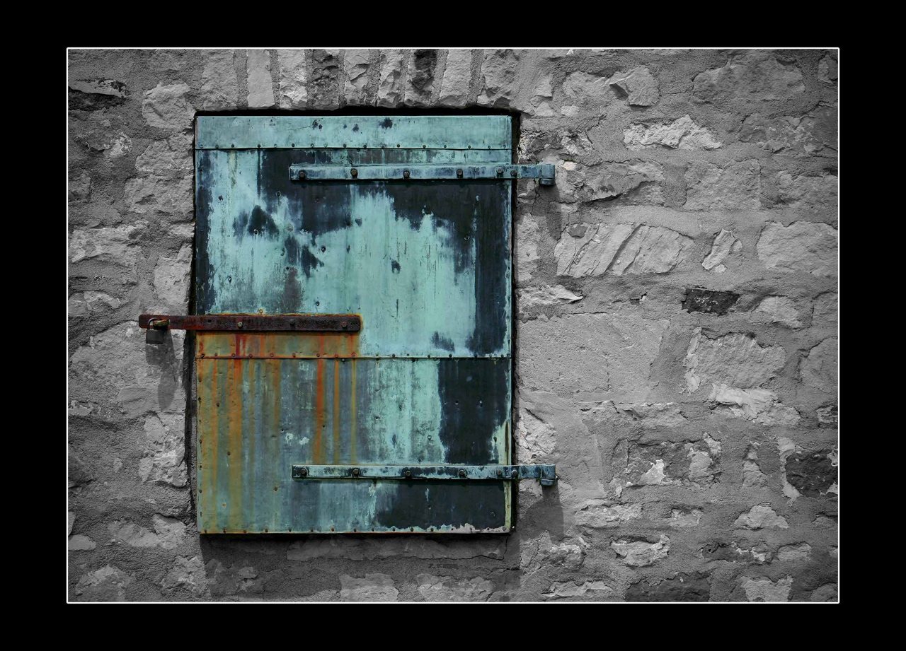 Photography by Monkeysniffer08 for DesignCrowd (Community Contests) | Design #8940274