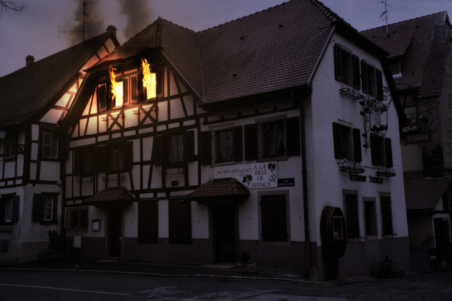 Photoshop Design by Michelle Thong for DesignCrowd (Community Contests) | Design #8942839