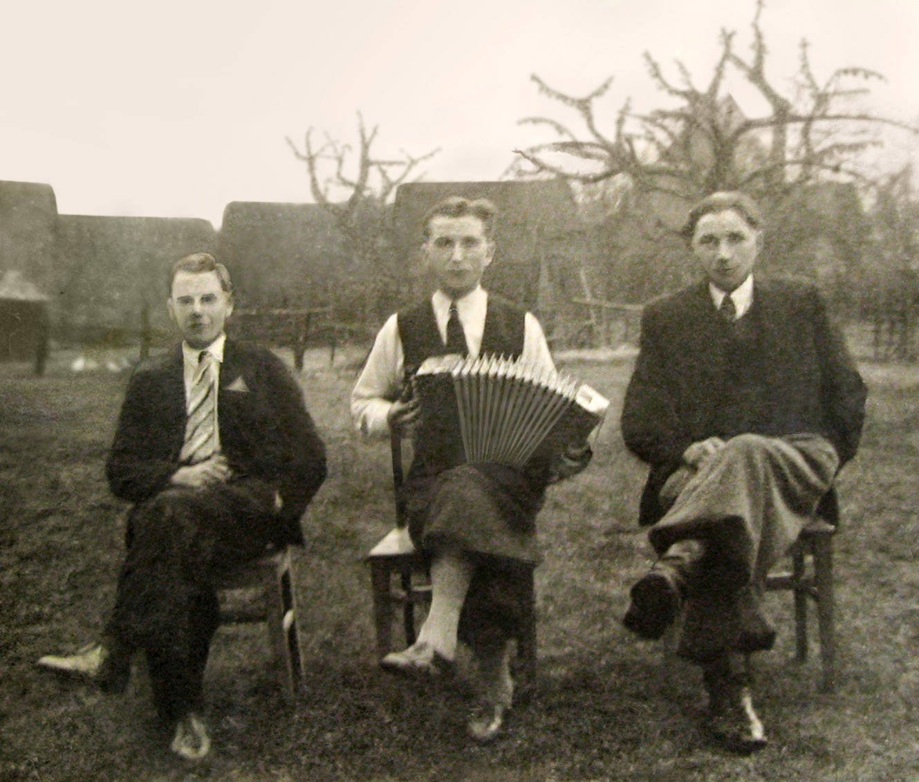 Photoshop Design by mzpresto for DesignCrowd (Community Contests) | Design #8936551