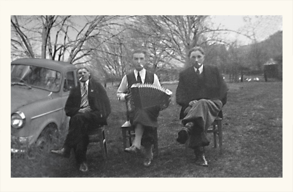 Photoshop Design by lucimine for DesignCrowd (Community Contests) | Design #8936876