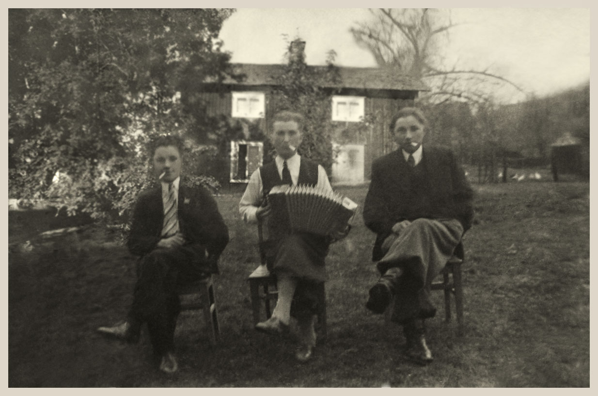 Photoshop Design by mayswallow for DesignCrowd (Community Contests) | Design #8936842