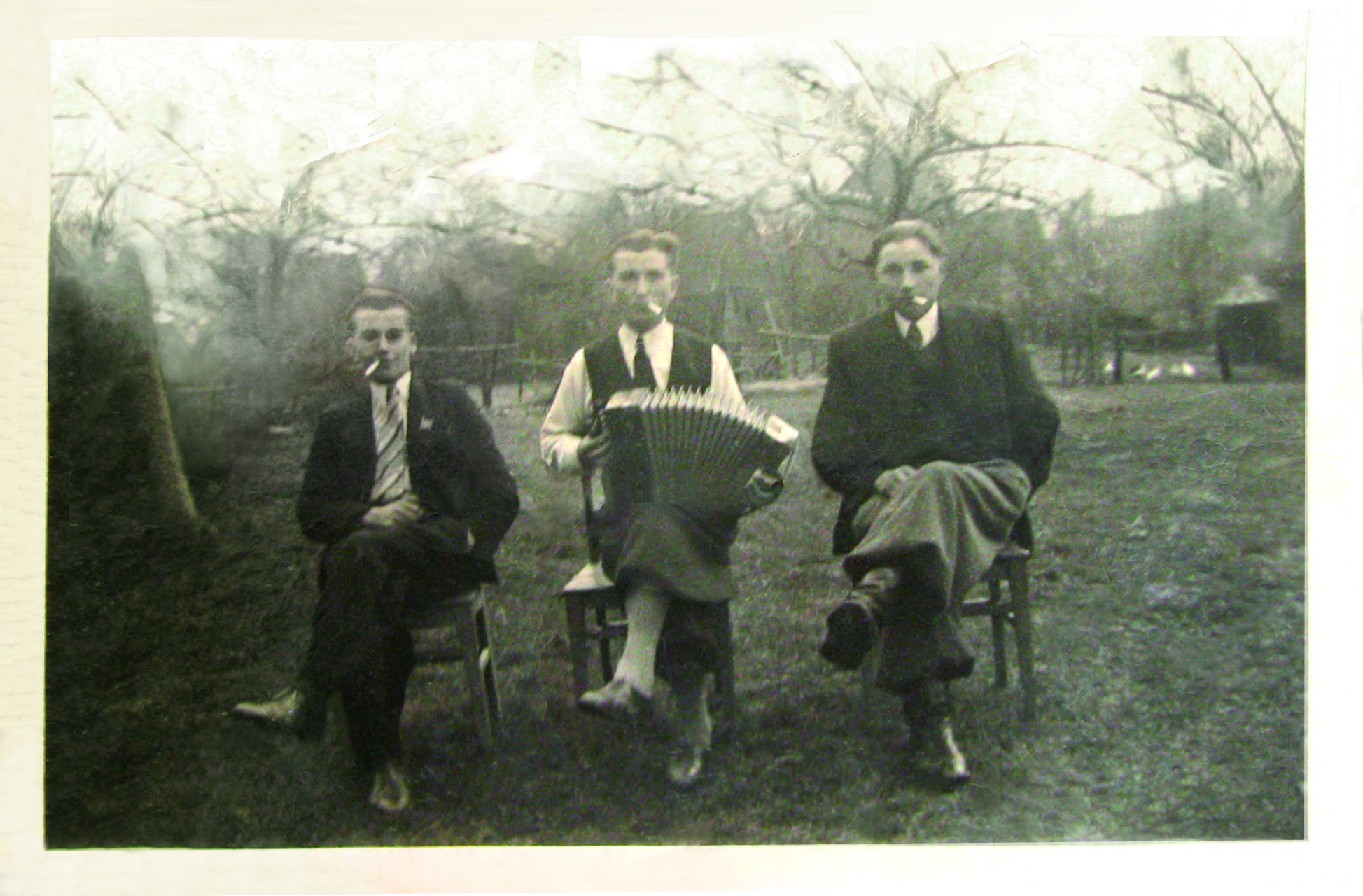 Photoshop Design by whoshallisay for DesignCrowd (Community Contests) | Design #8936940