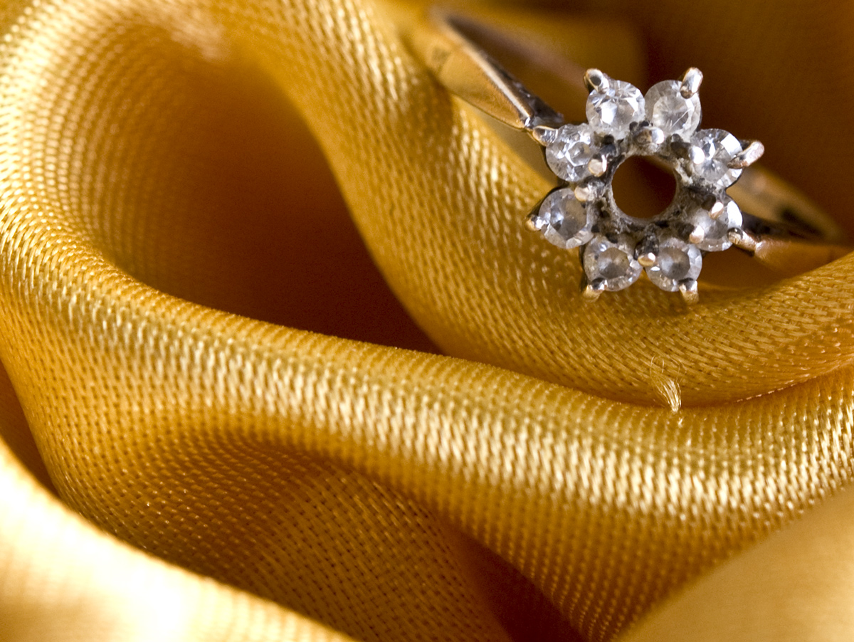 Photography by Andromeda5000 for DesignCrowd (Community Contests) | Design #8935257