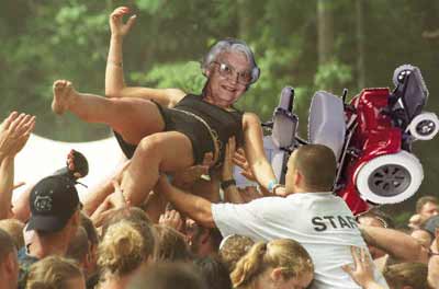 Photoshop Design by FroggyFrenchMan for DesignCrowd (Community Contests) | Design #9162753